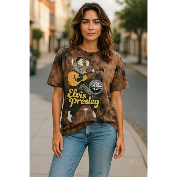 Vintage-Inspired Elvis Presley Brown Tie-Dye Graphic T-Shirt - Picture 4 of 9